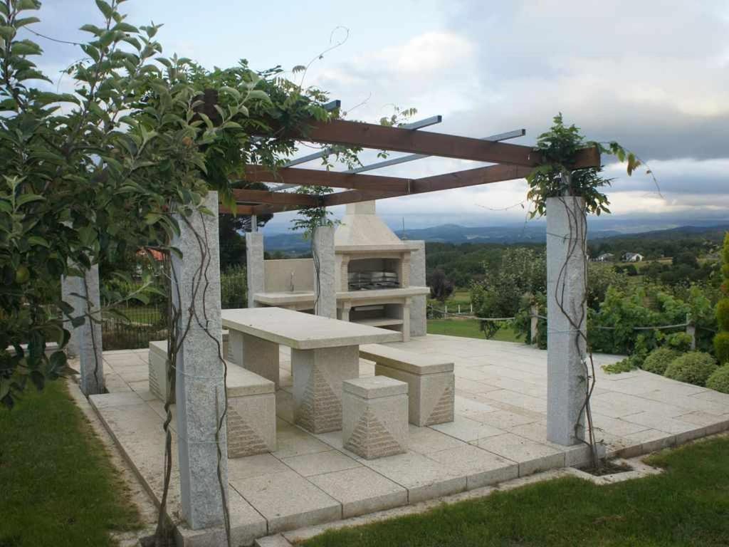 O Yunque Casa Ferrador Ribeira Sacra Apartment Sober Bagian luar foto